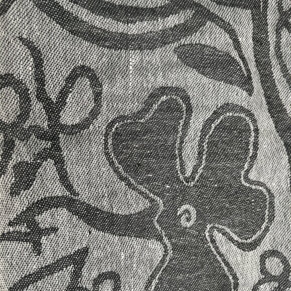 New Irish Cotton and Silk Scarf — Grey Abstract Pattern - Picture 5 of 8